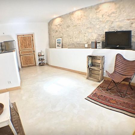 Appartement De Charme En Coeur De Ville أجان المظهر الخارجي الصورة